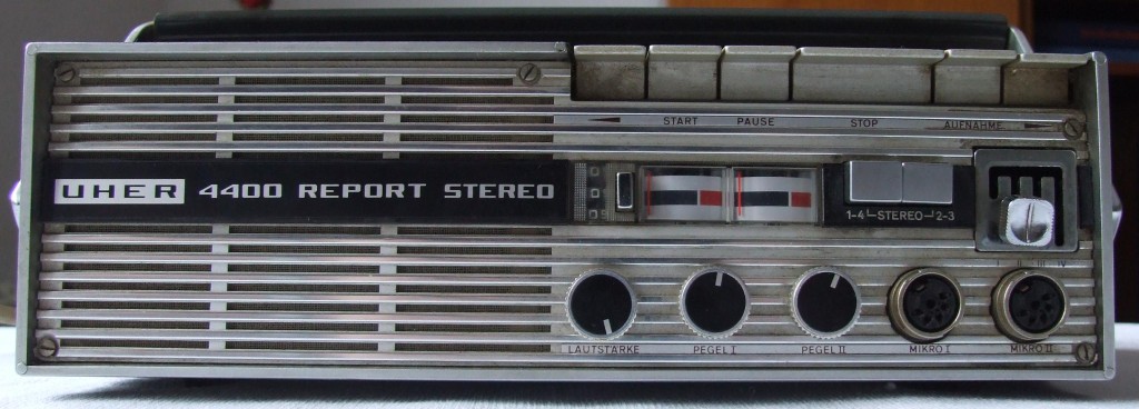 4400 REPORT STEREO (01)